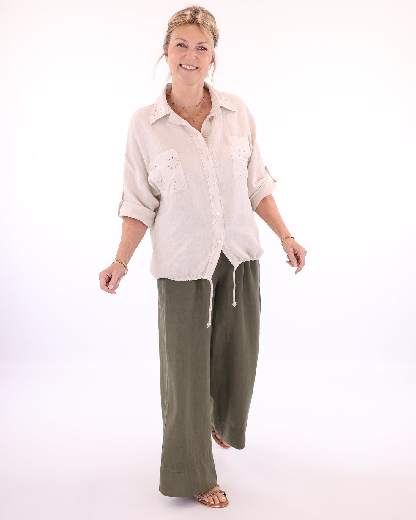 Women's button up shirt in cream, with classic collar, drawstring hem, front chest pockets, made in a combination of pure linen and broderie anglais cotton, made in Italy