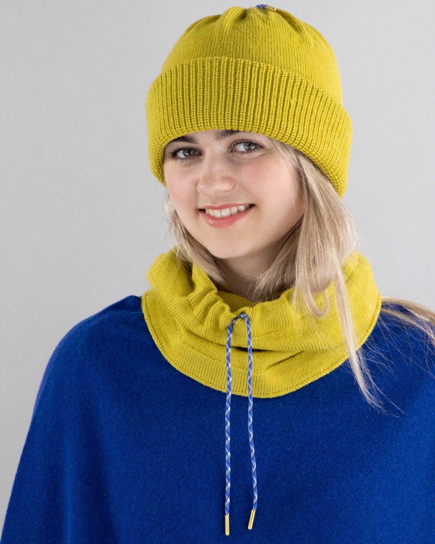 Merino Wool Drawstring Snood