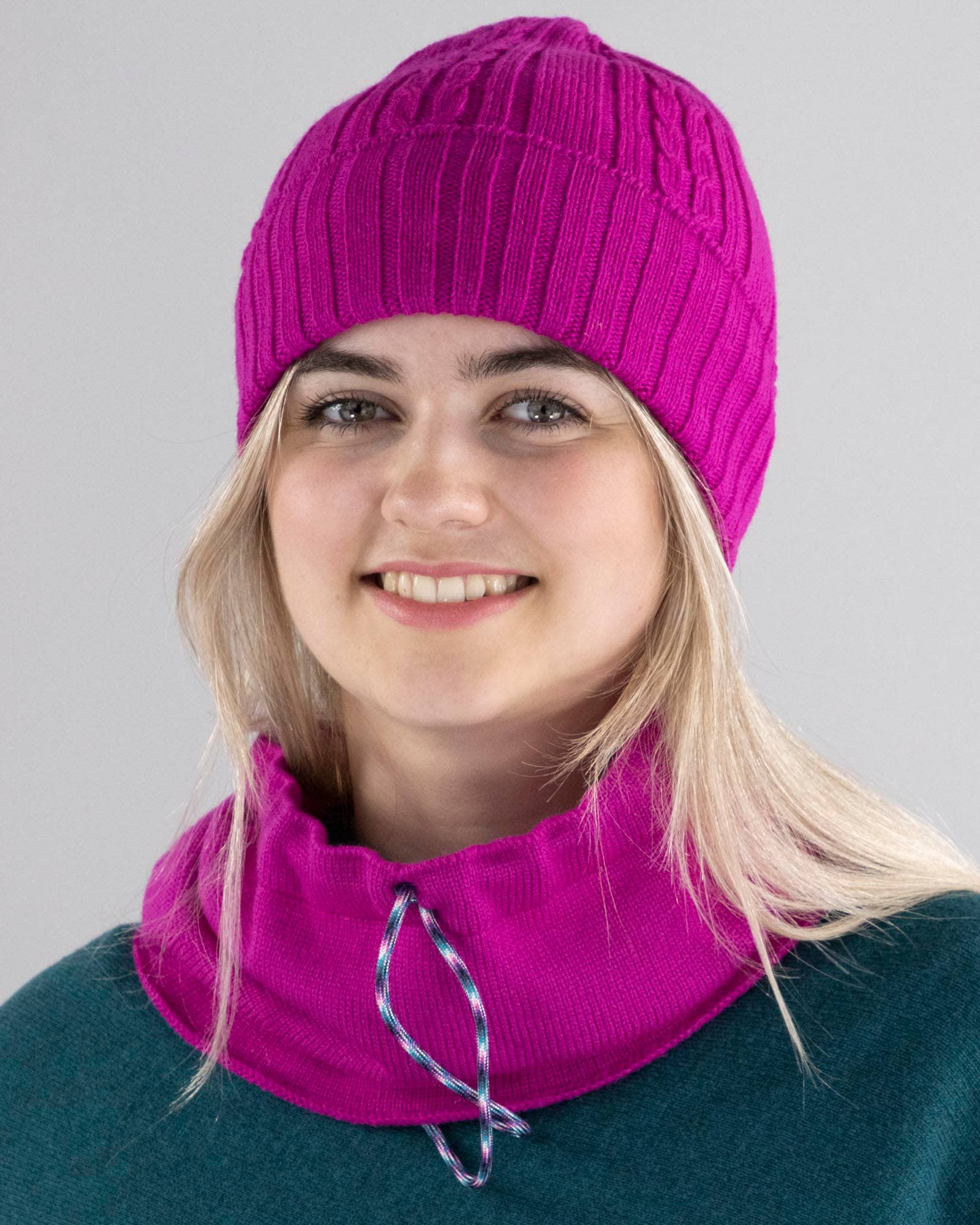 Merino Wool Drawstring Snood