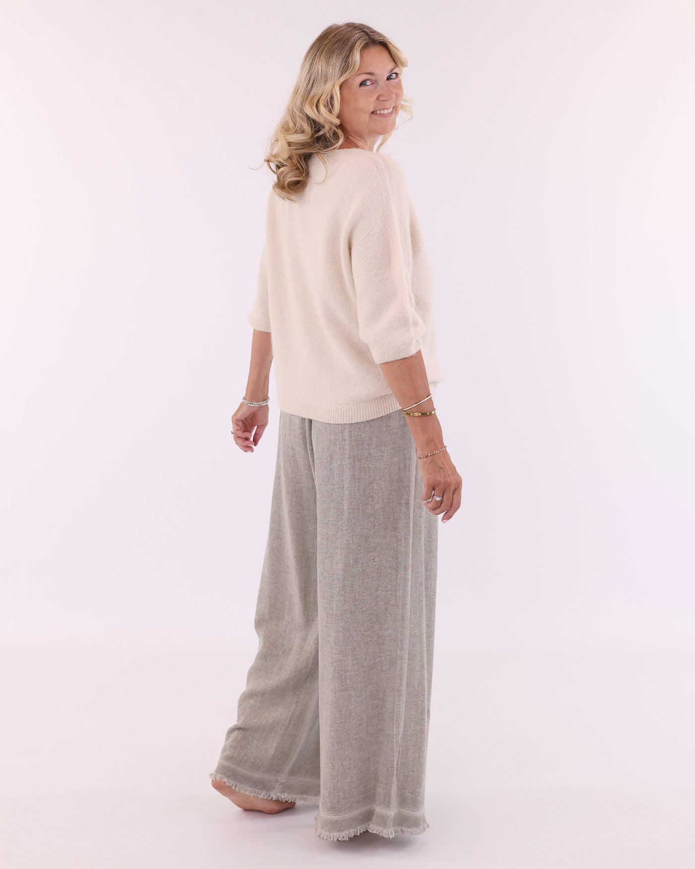 Alpaca Blend Short Sleeve V Neck Jumper